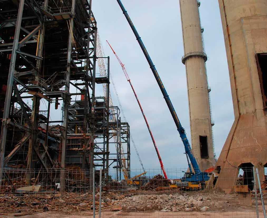 Desmantelamiento de la central termoeléctrica de Castellón por Recifemetal España